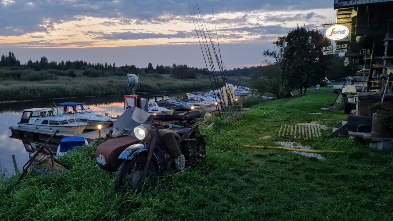 Kalurikula Fishing Village 페르누 외부 사진