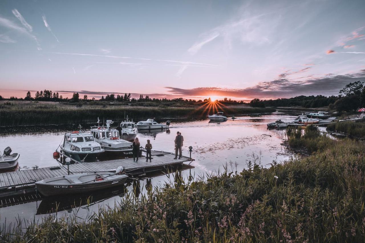 Kalurikula Fishing Village 페르누 외부 사진